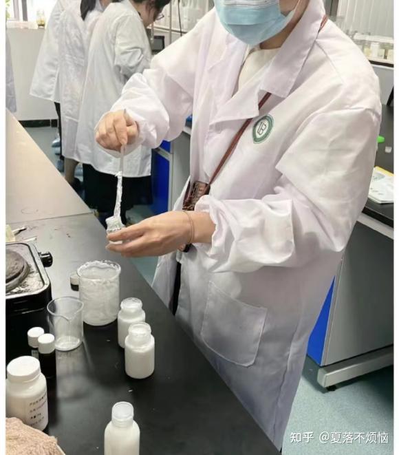 护肝补多少硒（护肝片成分选择）-硒宝网