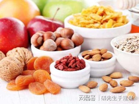 知何科学补硒（硒对视网膜的?；ぷ饔茫?硒宝网